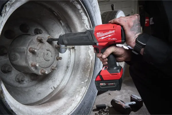 Milwaukee M18 FCH-0X Striker Meißelhammer